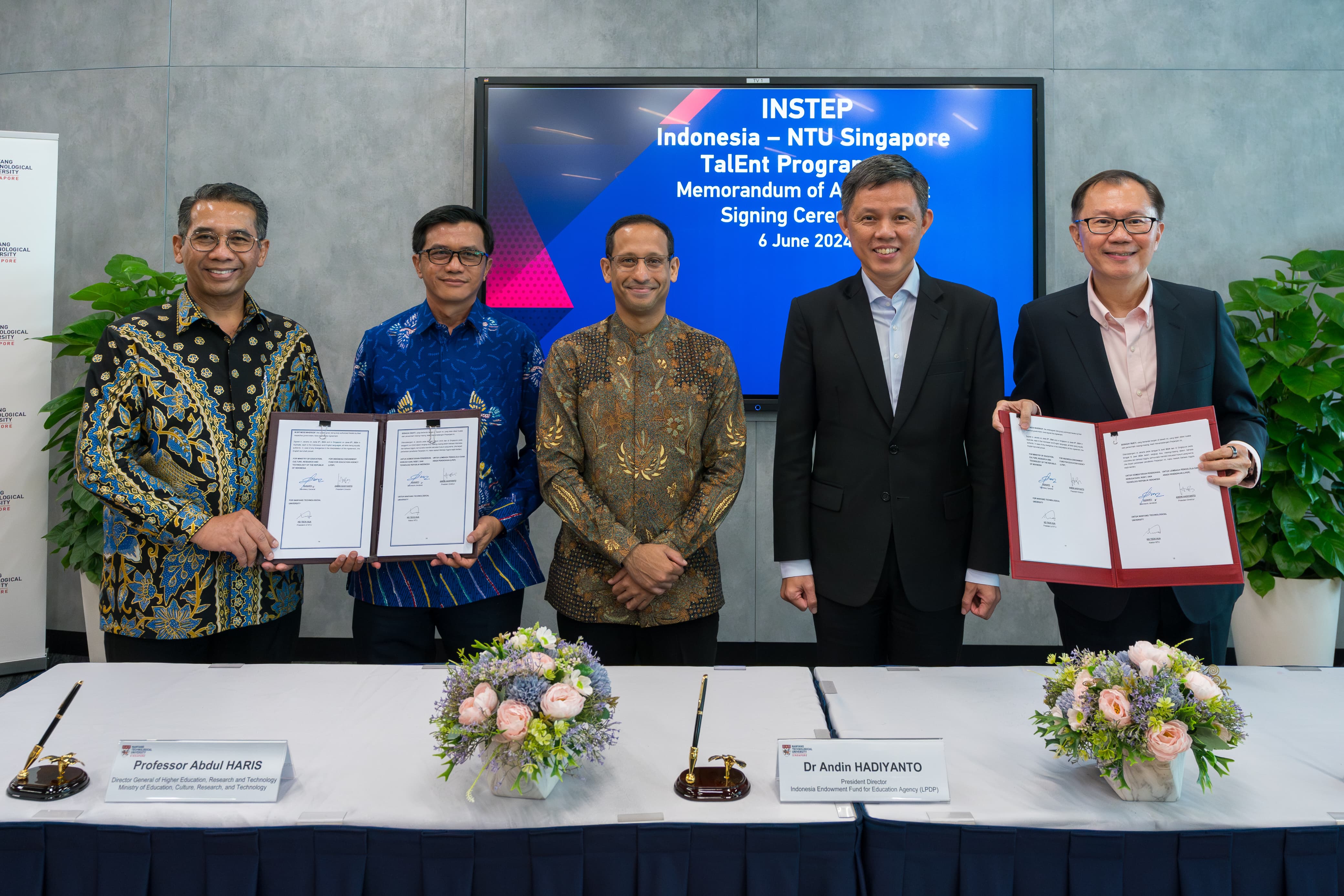 Siaran Pers Bersama: Indonesia dan NTU Singapura Tingkatkan Kerjasama dengan Program Beasiswa Master Baru
