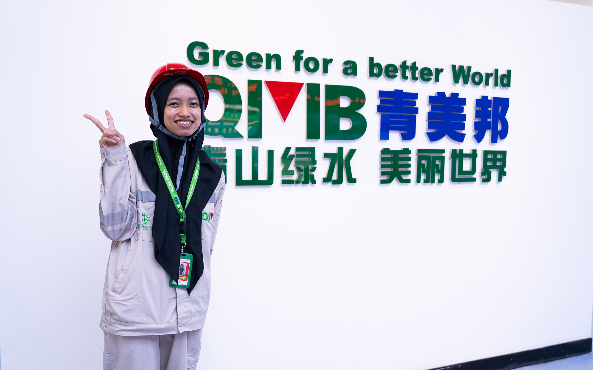 Ulfi Rahmawati, Perempuan Ponorogo yang Menolak Berhenti: Dari Guru, Tiongkok, dan Industri